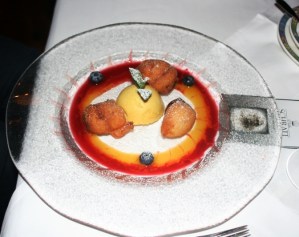 efterratt-3-friterade-fikon-med-nac2b4nting2