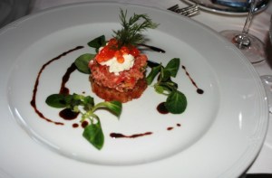 forratt-2-laxtartar-eller-nac2b4t