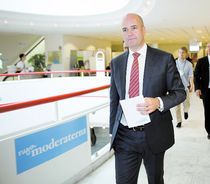 11s06-fredde-379_j_1043972b